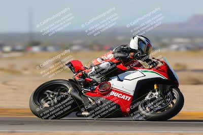 media/Nov-11-2023-SoCal Trackdays (Sat) [[efd63766ff]]/Turn 8 Set 2 (1040am)/